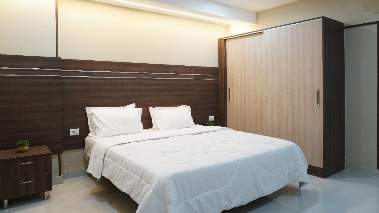 Elite Suite Bedroom - Kodali Guest Suites